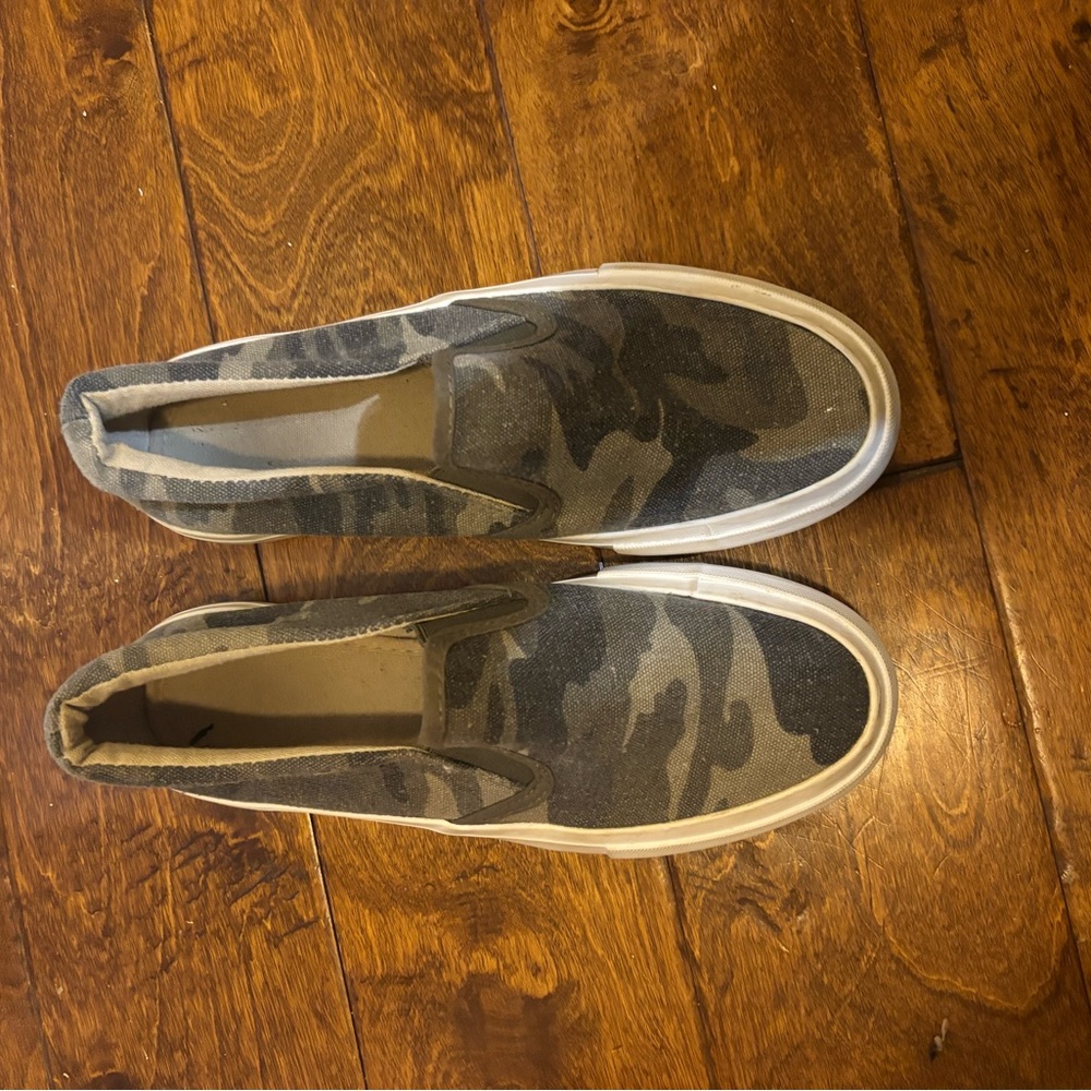 Camouflage Slip-On Sneakers